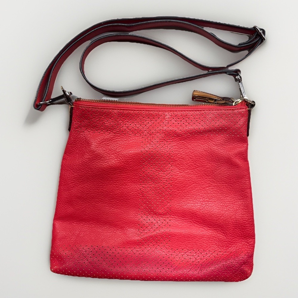 Isaac Mizrahi Kay Perf crossbody bag red pebble leather  Prairie Nordic Ocean